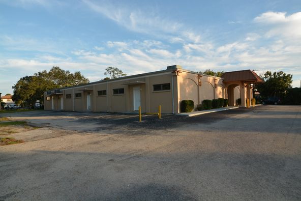 Office Building for Sale near Sunseeker Resort: 4054 Beaver Ln, Port Charlotte, FL 33952